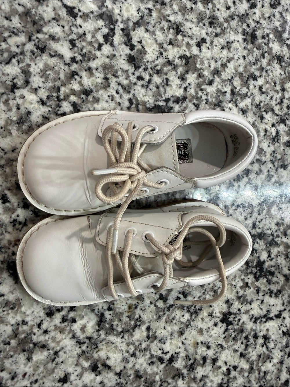 L'Amour Kids White Lace-Up Dress Shoes